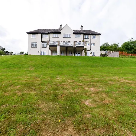 Gorgeous In Nr. Bowness-on-windermere With Garden